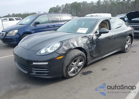 2016 Porsche Panamera 4S z USA, uszkodzony, nr VIN WP0AB2A74GL050009